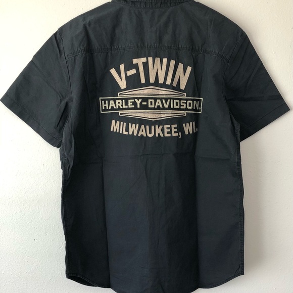 Harley Davidson Shirt - Picture 2 of 5